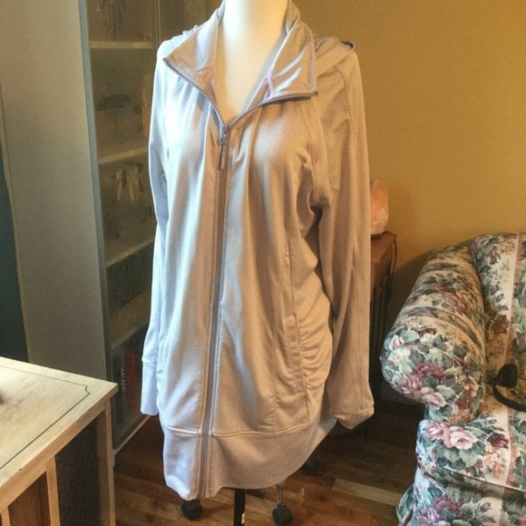 Mondetta plus size jacket - Picture 4 of 5